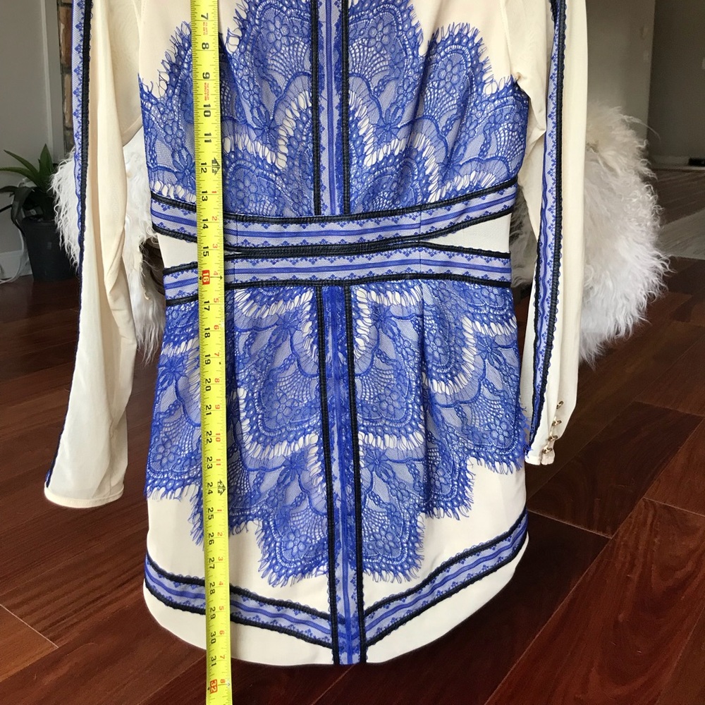 Dress - Picture 6 of 7